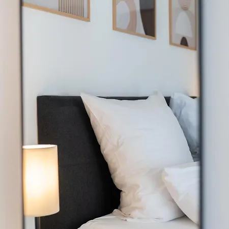 Inhome - Kueche - Tv - Parken - Balkon * Kirchberg an der Jagst